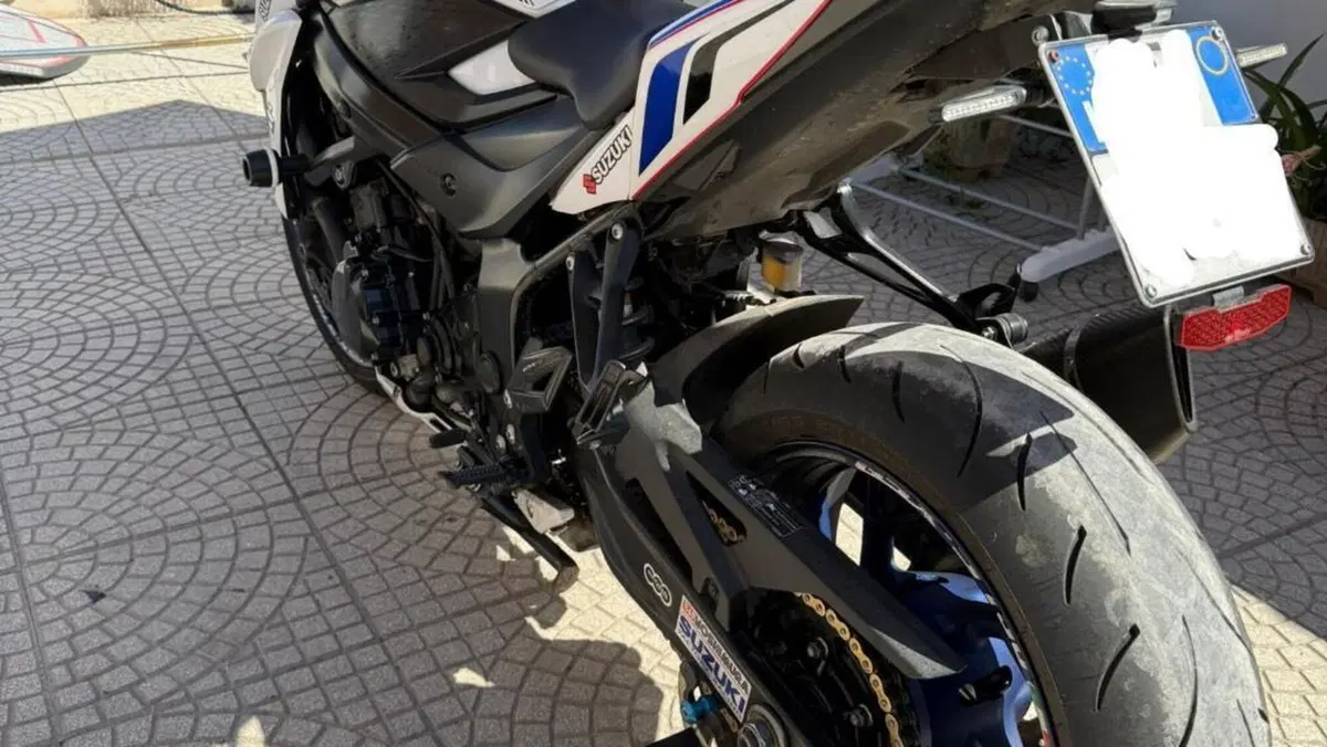 Suzuki GSX S 750 Yugen (2018 - 20)  (7)