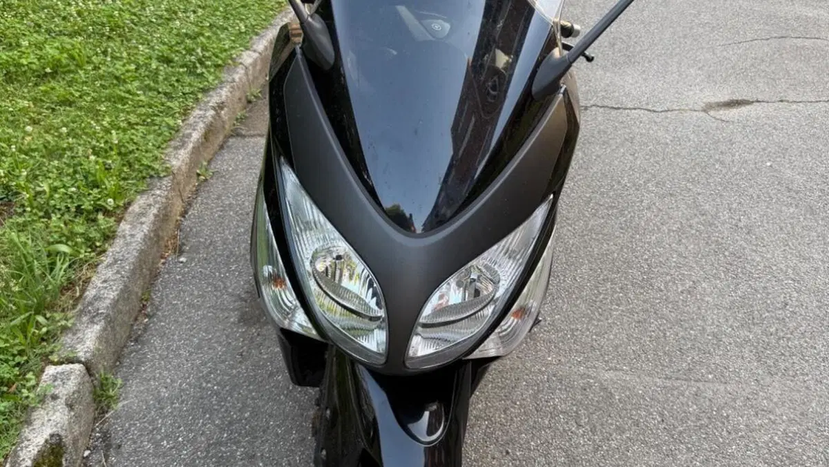 Yamaha T-Max 500 (2008 - 12)  (3)