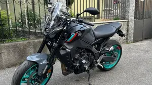 Yamaha MT-09 (2021 - 23)  (3)