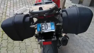Ducati Hyperstrada 821 (2013 - 15)  (4)