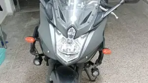 Yamaha XJ6 Diversion (2009 - 15)  (2)