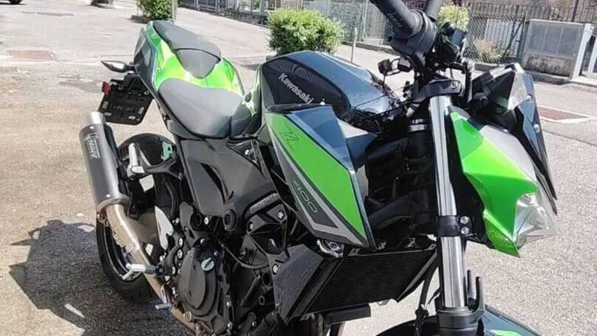 Kawasaki Z 400 (2023) 