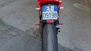 Ducati Panigale V4 S 1100 (2021)  (18)