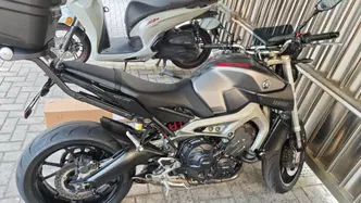 Yamaha MT-09 (2013 - 15) usata