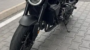 Honda CB 1000 R Black Edition (2021 - 25)  (2)