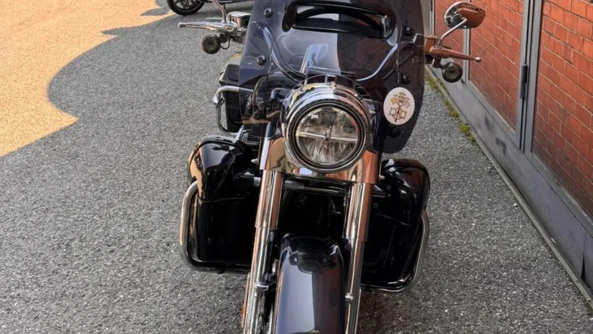 Harley-Davidson 1690 Road King (2013 - 16) - FLHR  (2)