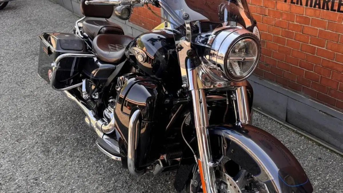Harley-Davidson 1690 Road King (2013 - 16) - FLHR  (10)