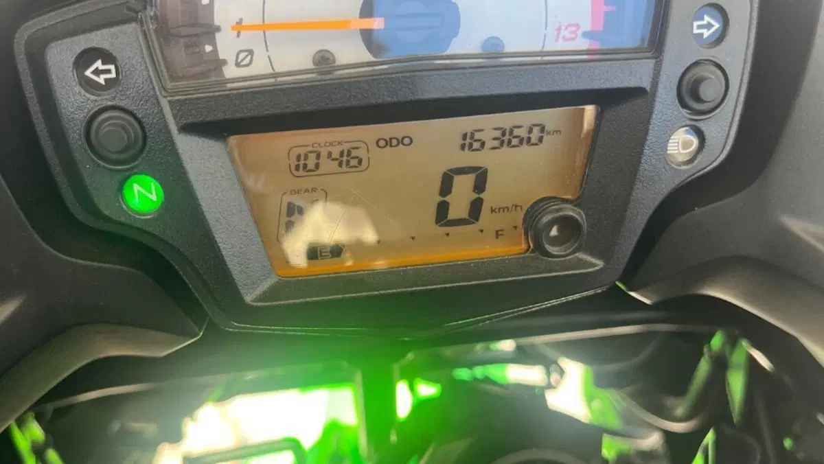 Kawasaki Versys 650 Grand Tourer (2021)  (5)