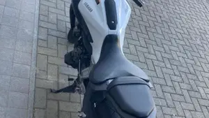 Yamaha MT-07 (2014 - 16)  (3)