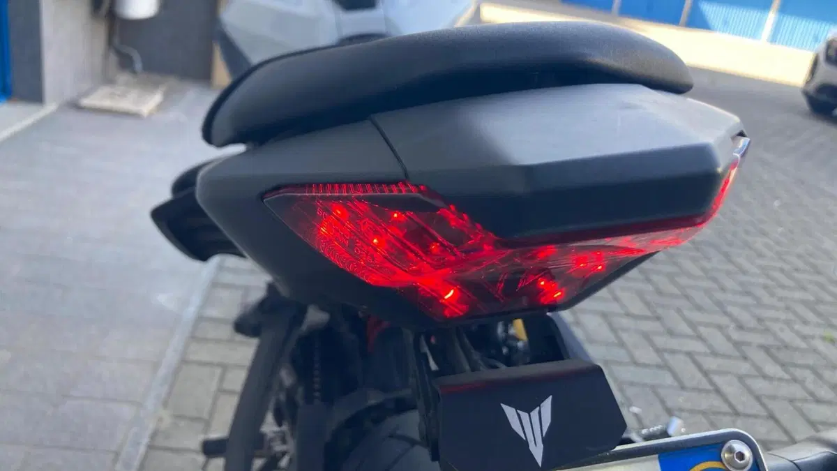 Yamaha MT-07 (2014 - 16)  (6)