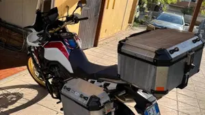 Honda Africa Twin CRF 1000L ABS (2016 - 17) 