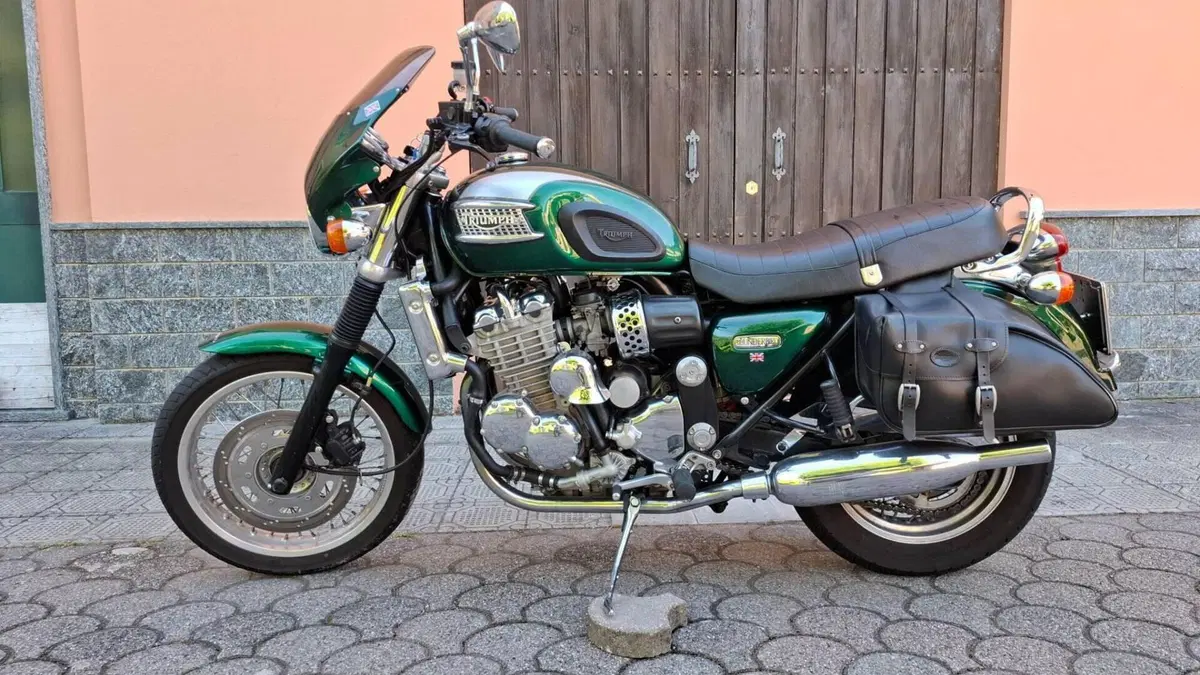 Triumph   (2)