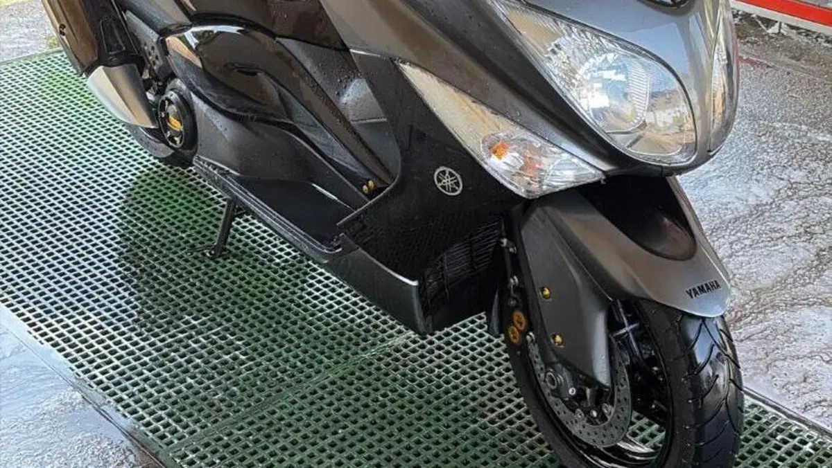 Yamaha T-Max 500 (2008 - 12)  (5)