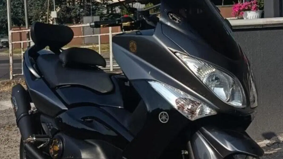 Yamaha T-Max 500 (2008 - 12)  (9)