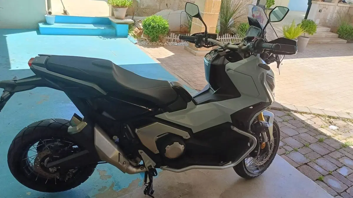 Honda X-ADV 750 DCT Gravel (2021 - 24)  (4)