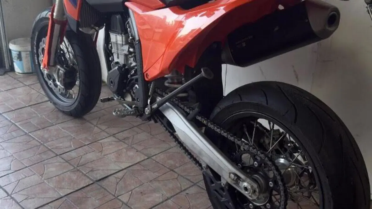KTM 450 SMR (2026)  (3)