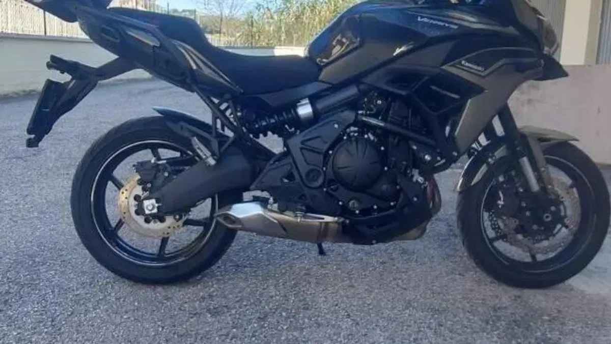 Kawasaki Versys 650 (2021 - 24)  (4)