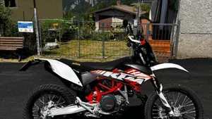 KTM 690 Enduro R (2012 - 17)  (3)