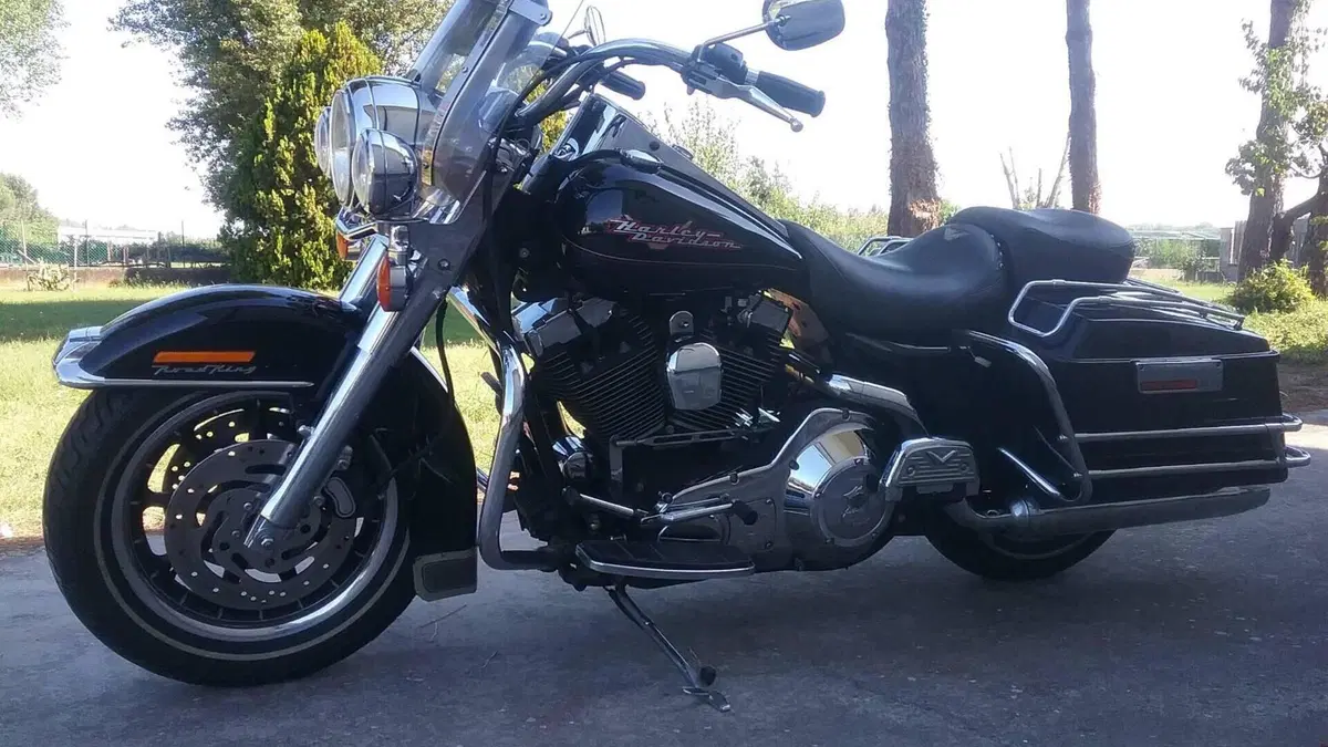 Harley-Davidson 1450 Road King (1999 - 03) - FLHR 