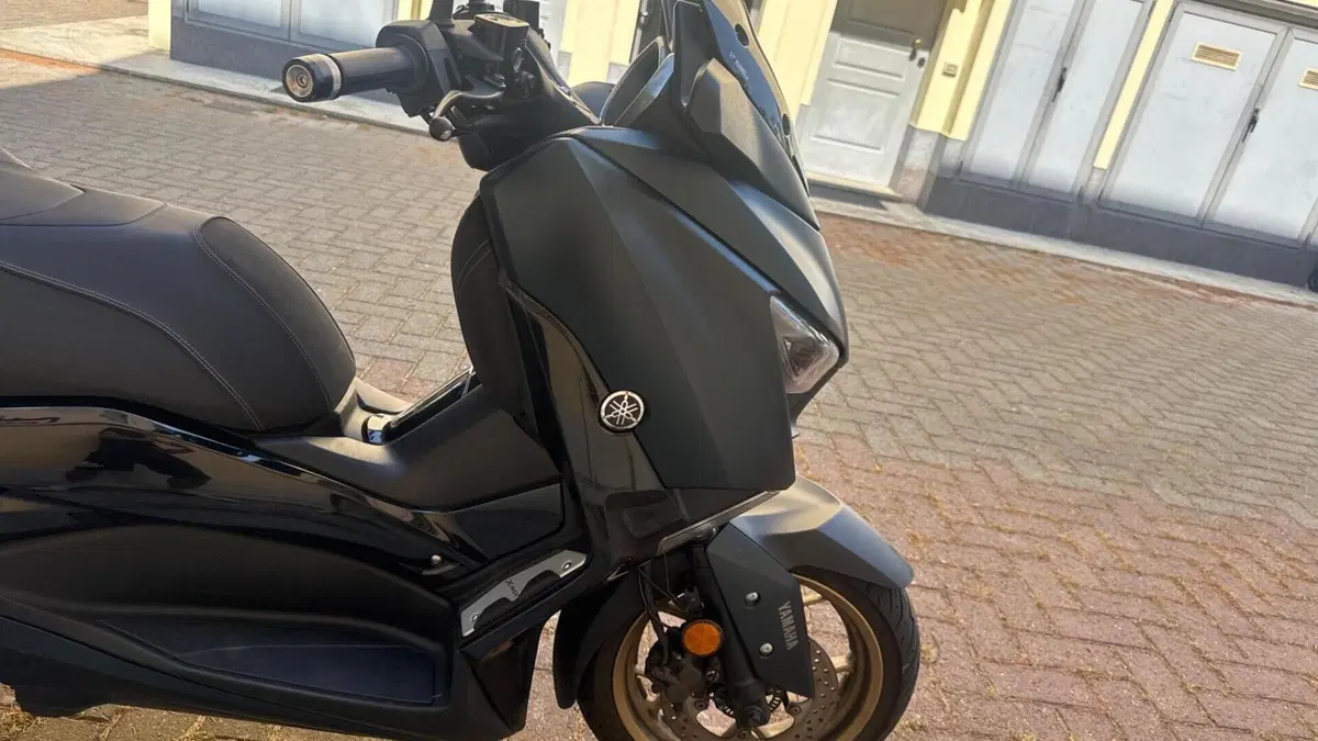 Yamaha X-Max 125 Tech Max (2021 - 24)  (4)