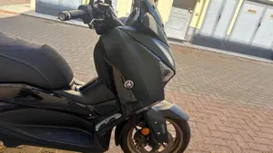 Yamaha X-Max 125 Tech Max (2021 - 24)  (4)