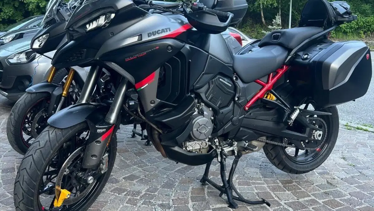 Ducati Multistrada V4 S Grand Tour (2024)  (6)