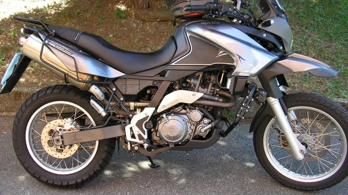 Aprilia Pegaso 650 Trail (2006 - 11) 