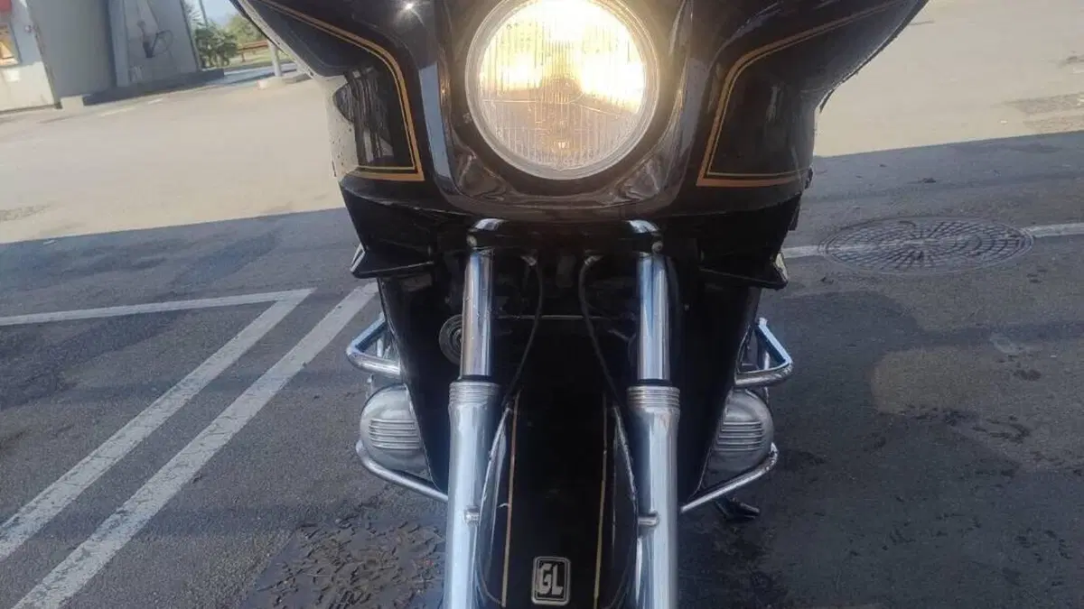 Honda GL 1100 Gold Wing (1980 - 83)  (3)