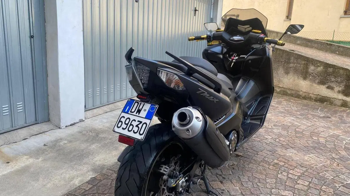 Yamaha T-Max 530 (2012 - 14)  (3)