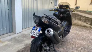 Yamaha T-Max 530 (2012 - 14)  (3)