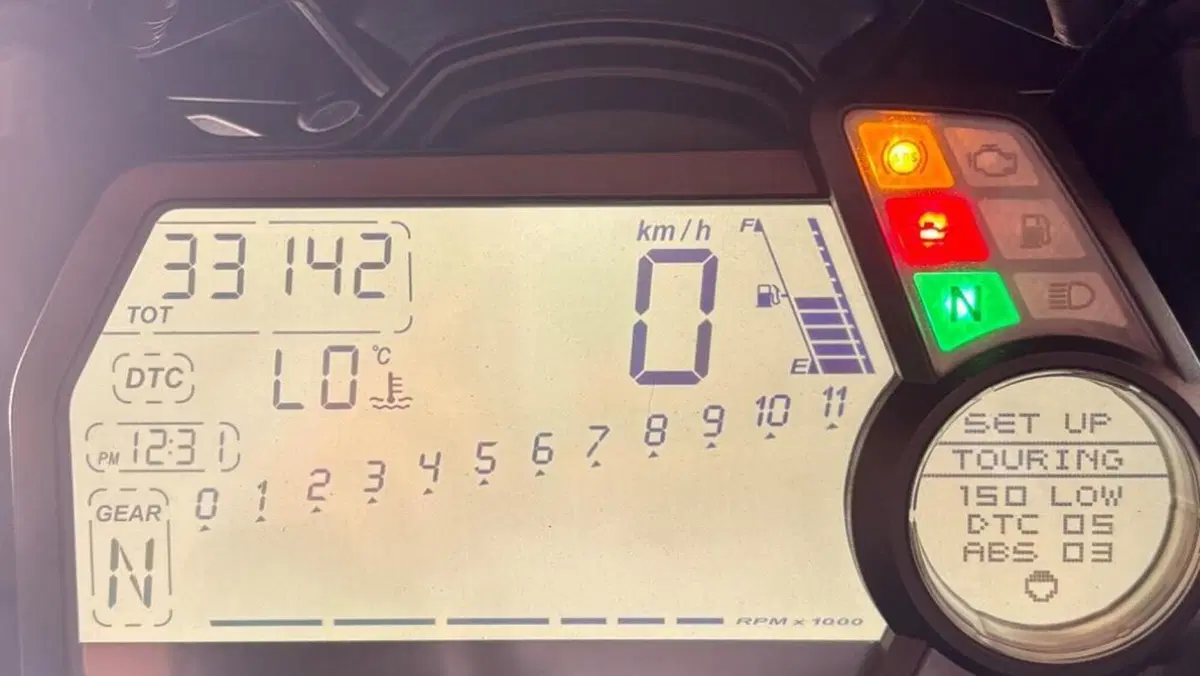 Ducati Multistrada 1200 S Pikes Peak (2013 - 14)  (9)