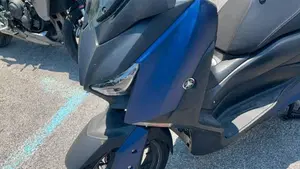 Yamaha X-Max 300 (2021 - 24)  (3)