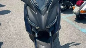 Yamaha X-Max 300 (2021 - 24)  (6)