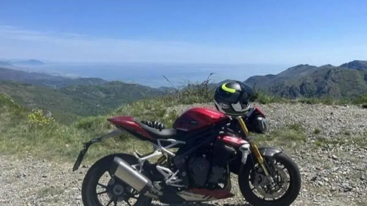 Triumph Speed Triple 1200 RS (2021 - 24)  (3)