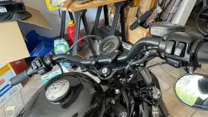 Harley-Davidson 1200 Forty-Eight (2010 - 15)  (2)