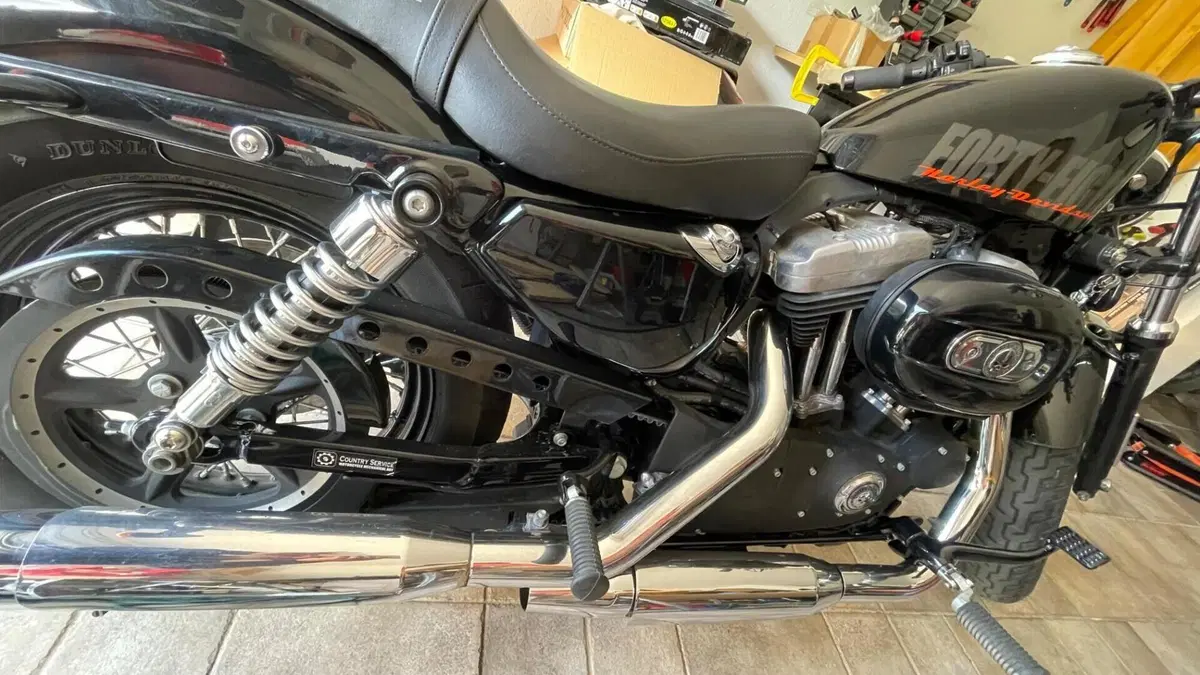 Harley-Davidson 1200 Forty-Eight (2010 - 15) 