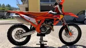 KTM 450 EXC-F Champion Edition (2025)  (2)