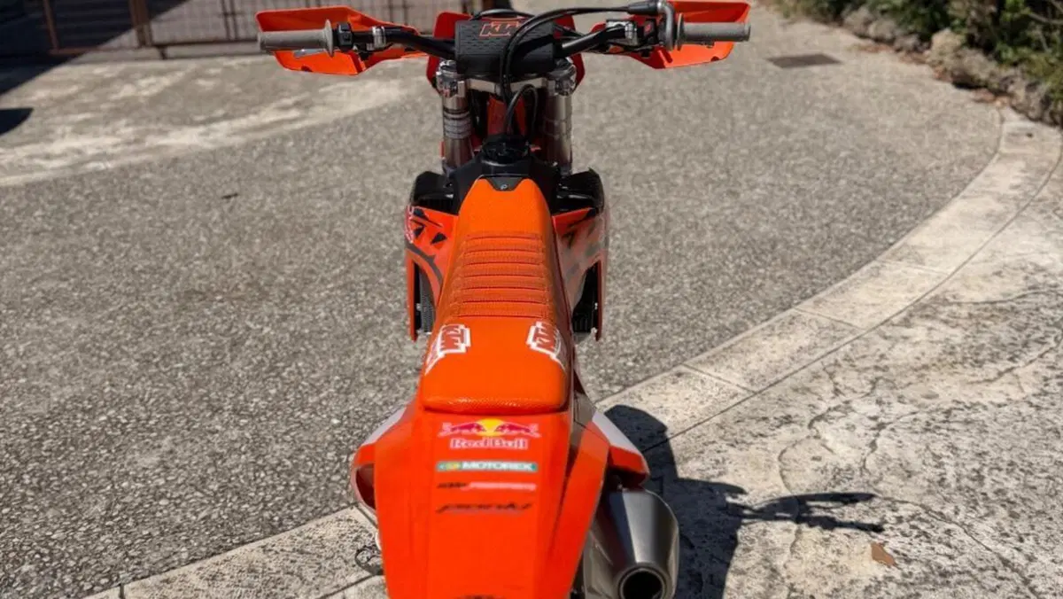 KTM 450 EXC-F Champion Edition (2025)  (5)