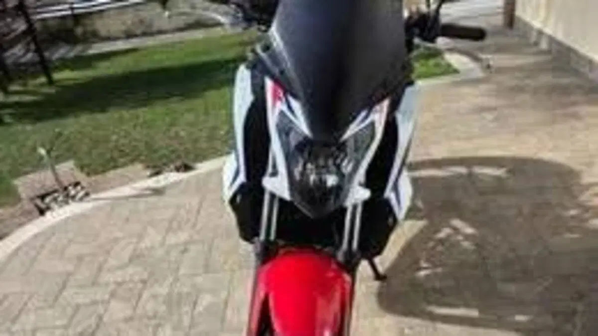 Honda CB 650 F ABS (2014 - 17)  (2)