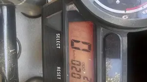 Yamaha MT-03 (2006 - 14)  (2)