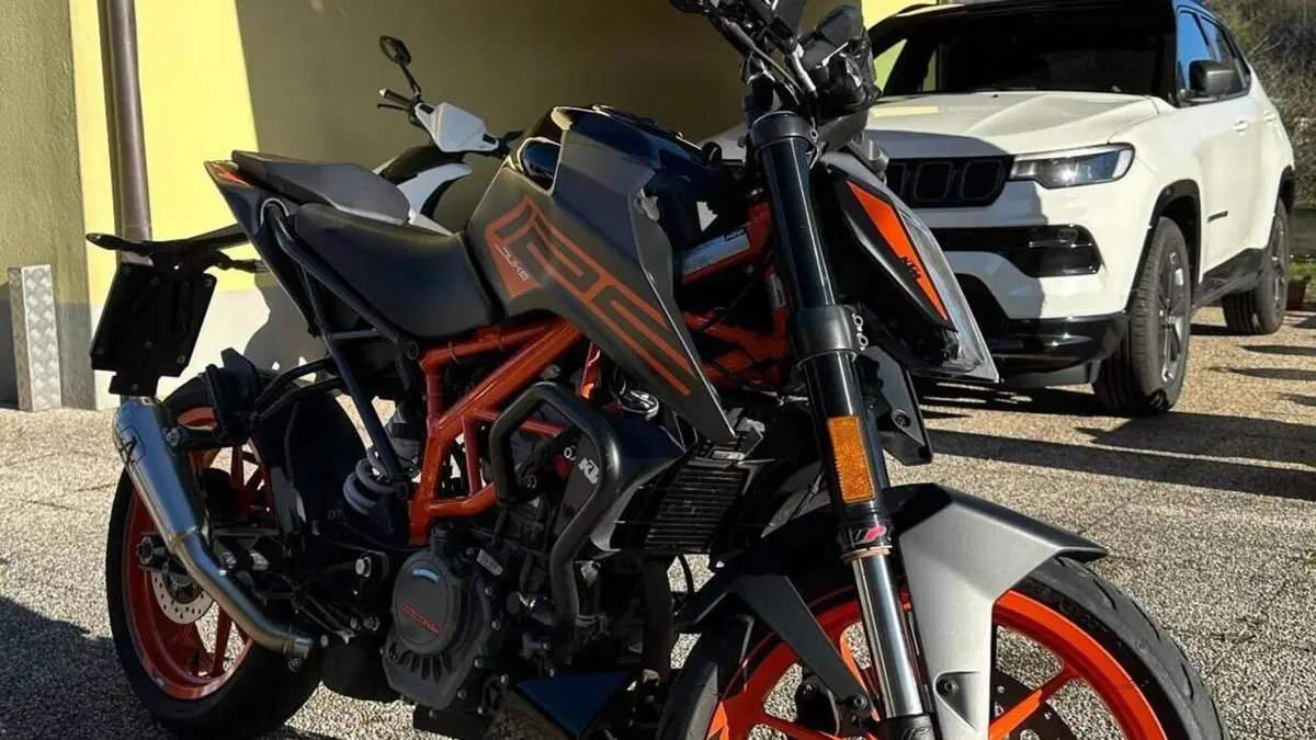 KTM 125 Duke (2021 - 23)  (3)