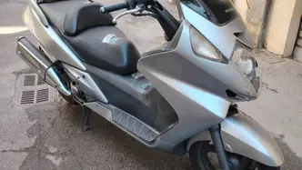 Honda Silver Wing 400 (2006 - 09) usata