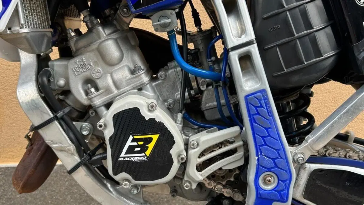 Yamaha YZ 125 (2016)  (3)