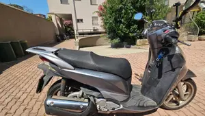 Honda SH 300 i (2011 - 14)  (4)