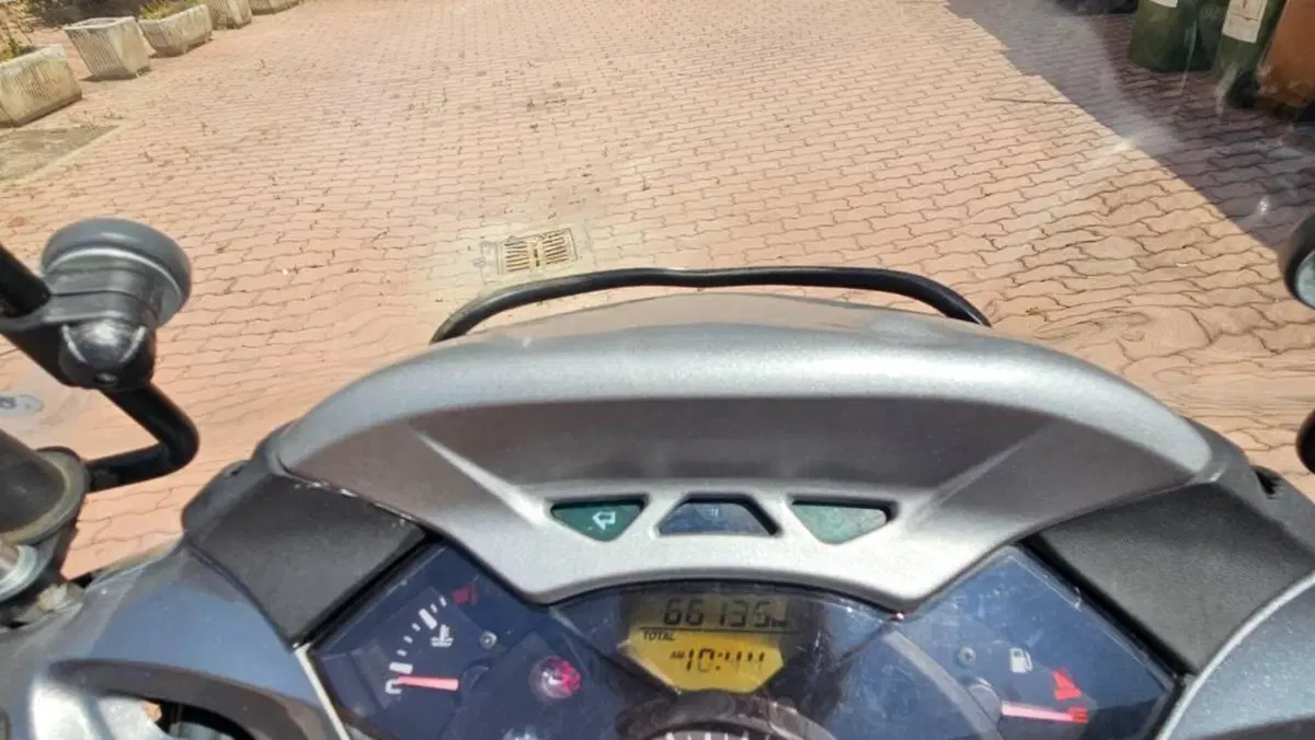 Honda SH 300 i (2011 - 14)  (5)