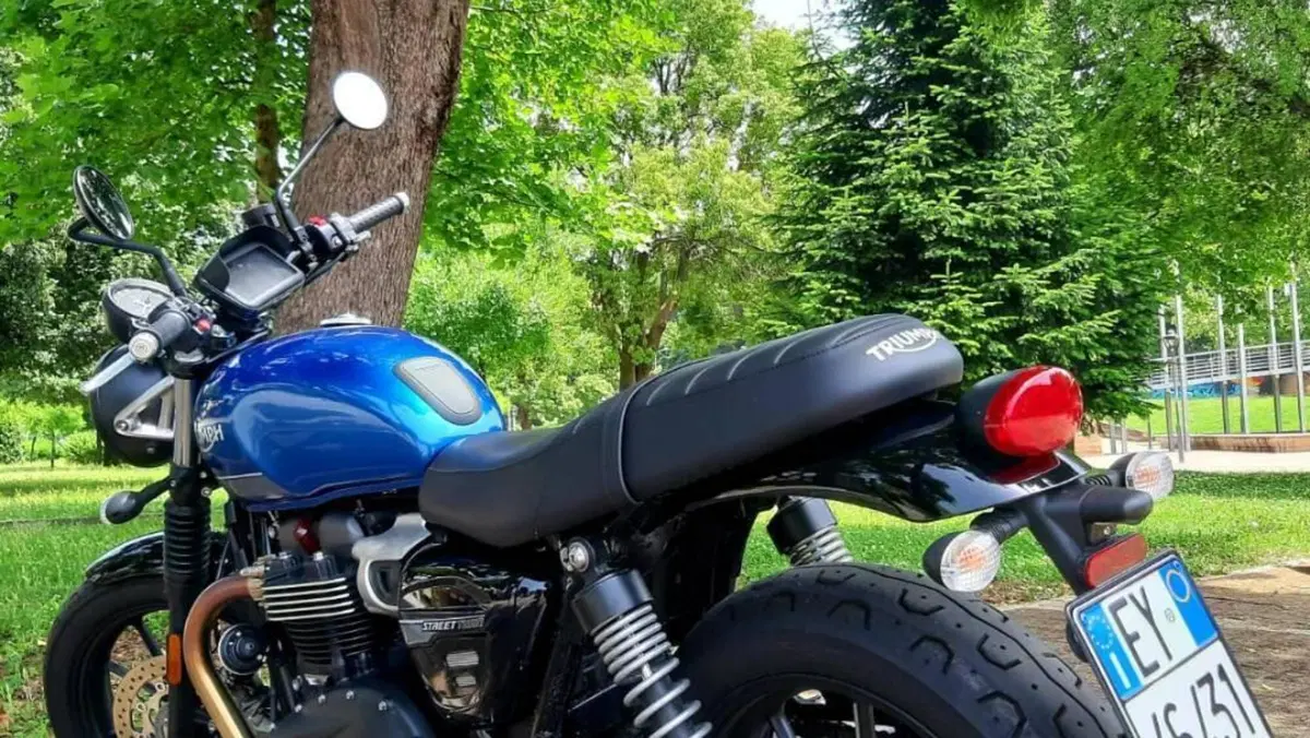 Triumph Street Twin 900 (2021 - 22) 