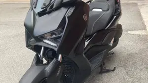Yamaha X-Max 300 Tech Max (2021 - 24)  (8)