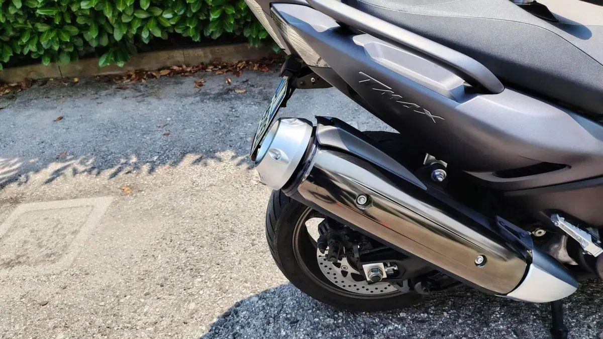 Yamaha T-Max 530 (2012 - 14)  (6)