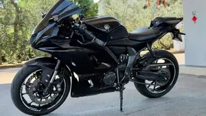 Yamaha YZF R7 (2021 - 25)  (3)