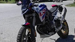 Bmw F 900 GS (2024 - 26)  (2)